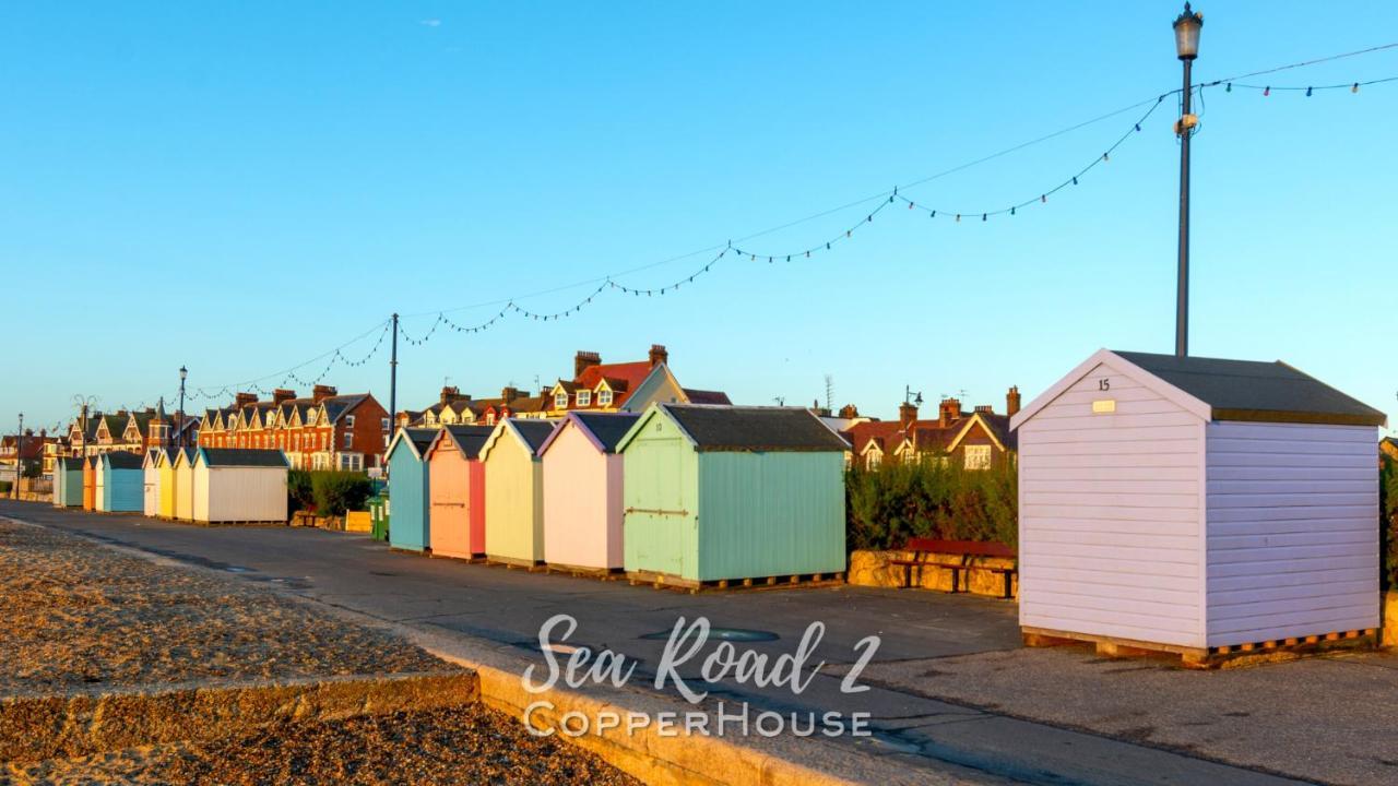 Beautiful Apartments On The Sea Front - Sea Road 2 Felixstowe Exteriér fotografie